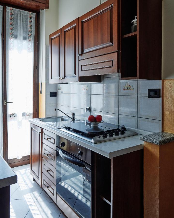 Terrazza Di Alfieri - Alloggio Con Terrazza Privata Nel Centro Di Asti Kültér fotó